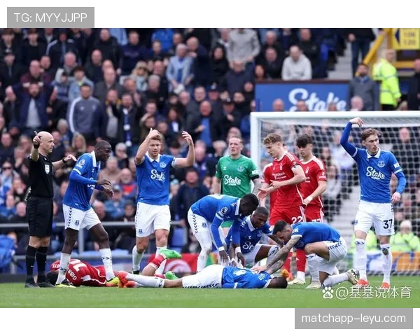 哈弗茨闪耀阿森纳首秀，助球队巩固英超榜首位置
