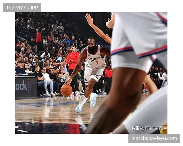 拉科关键球员状态回暖，球队士气高涨迎战强敌