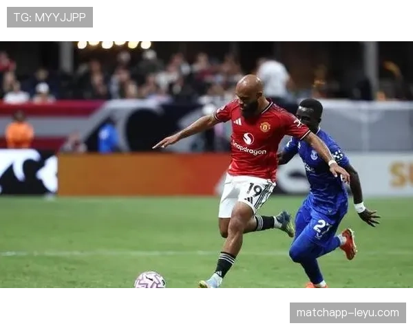 曼联锋线乏力引忧,进攻端亟待补强提升火力 曼联锋线乏力引忧,进攻端亟待补强提升火力