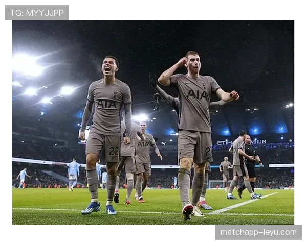 西汉姆联队主场迎战强敌，努力恢复近期状态