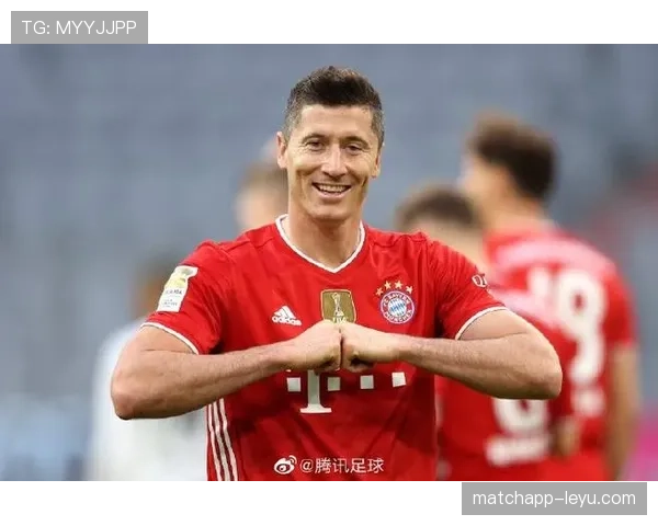 莱万只会吃饼?终结依赖与战术角色解析 莱万只会吃饼?终结依赖与战术角色解析