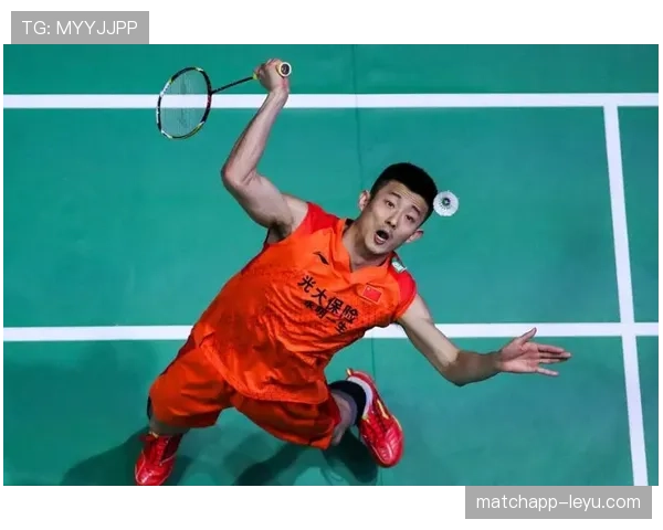 谌龙赛场冷若冰霜，私下朋友圈直接开富豪日常，谁看谁懵